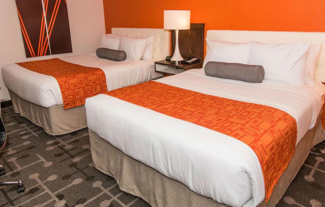 ฮาวเวิร์ด จอห์นสัน บาย วินด์แฮม พอร์ตสมัธ Hotel พอร์ตสมัท ภายนอก รูปภาพ